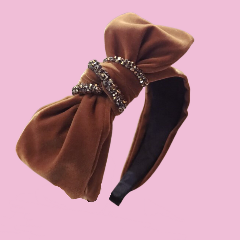 
            
                Load image into Gallery viewer, Brown Velvet Headband
            
        