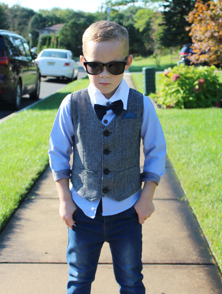 
            
                Load image into Gallery viewer, The Charlie 4 piece set is for the sophisticated little gentleman. This fashionable trendy toddler boy outfit comes with Long Sleeve Collared Shirt, Bowtie, Vest, and Jeans
            
        